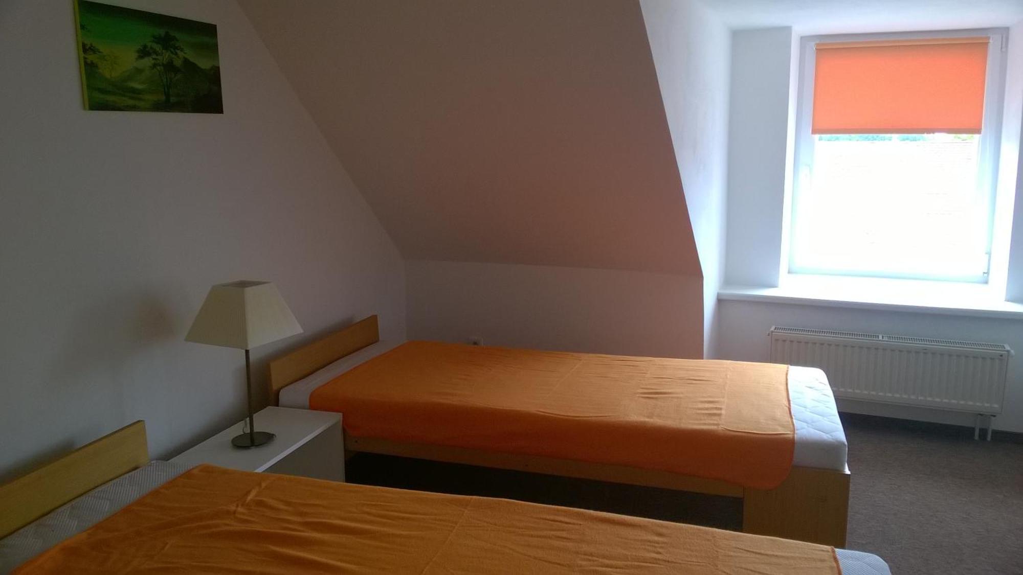 Hotylek.Eu Hotel Хлум у Требоне Екстериор снимка