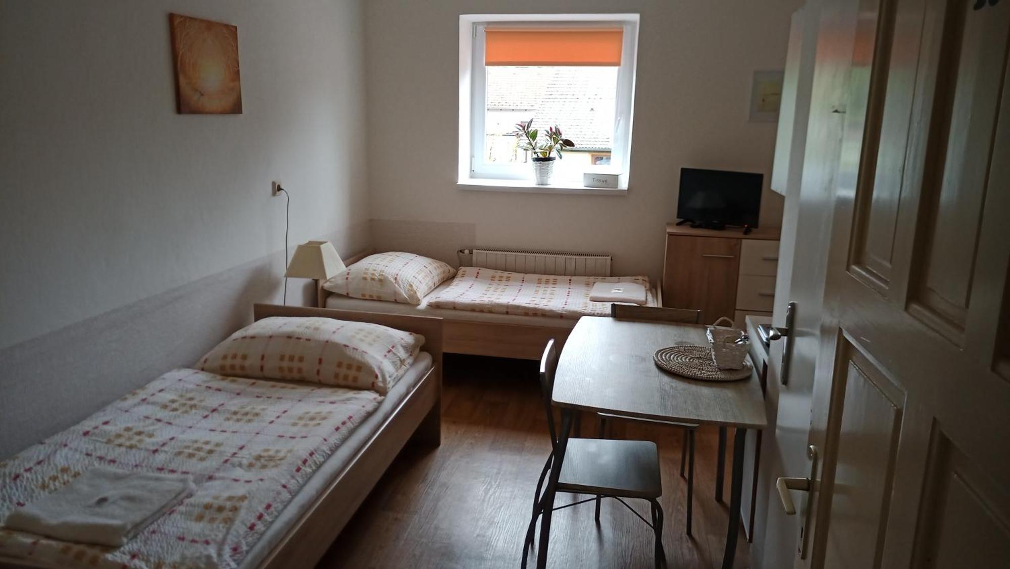 Hotylek.Eu Hotel Хлум у Требоне Екстериор снимка